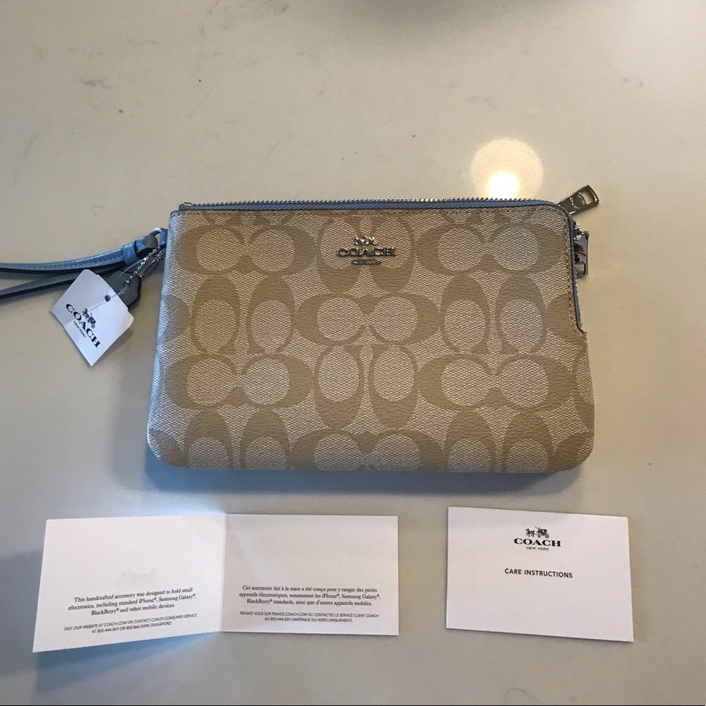COACH DOUBLE ZIP WALLET